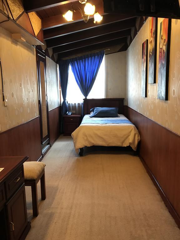 Hotel Inca Imperial Кито Екстериор снимка