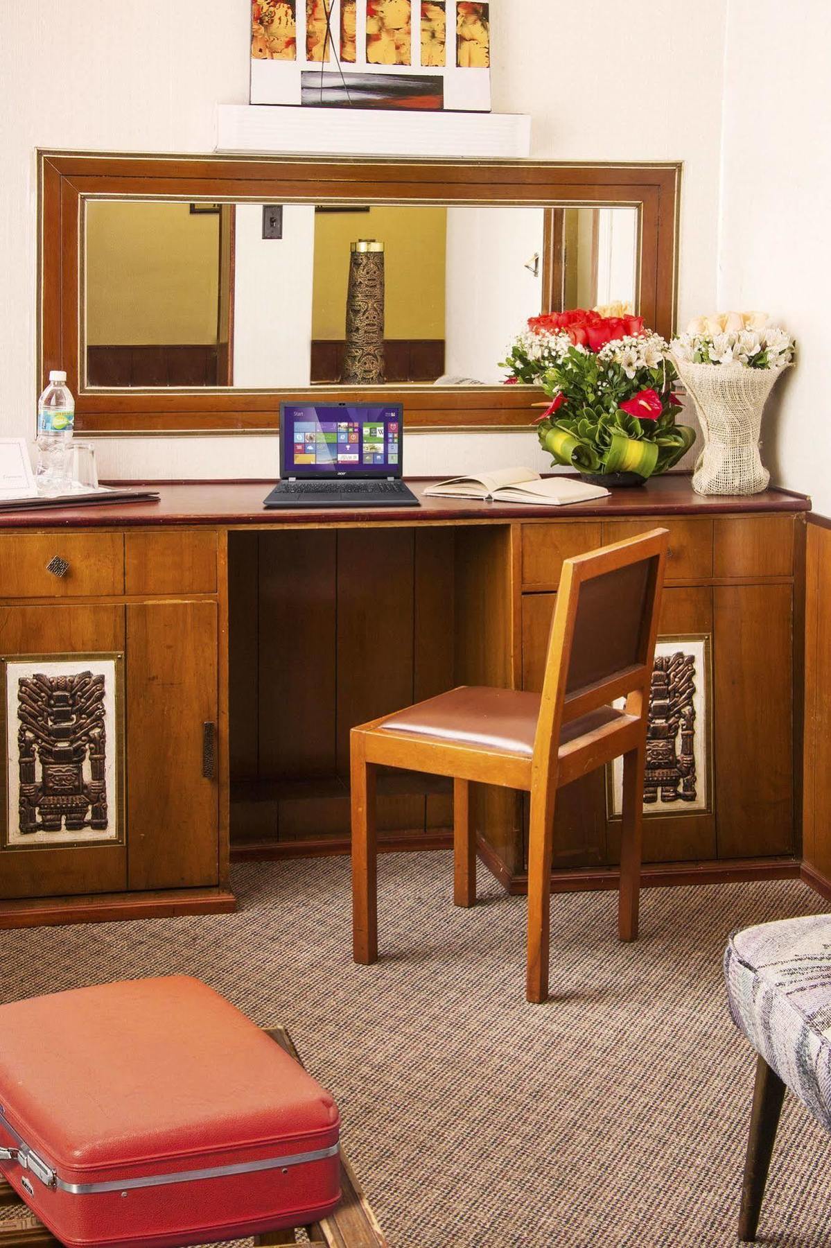 Hotel Inca Imperial Кито Екстериор снимка